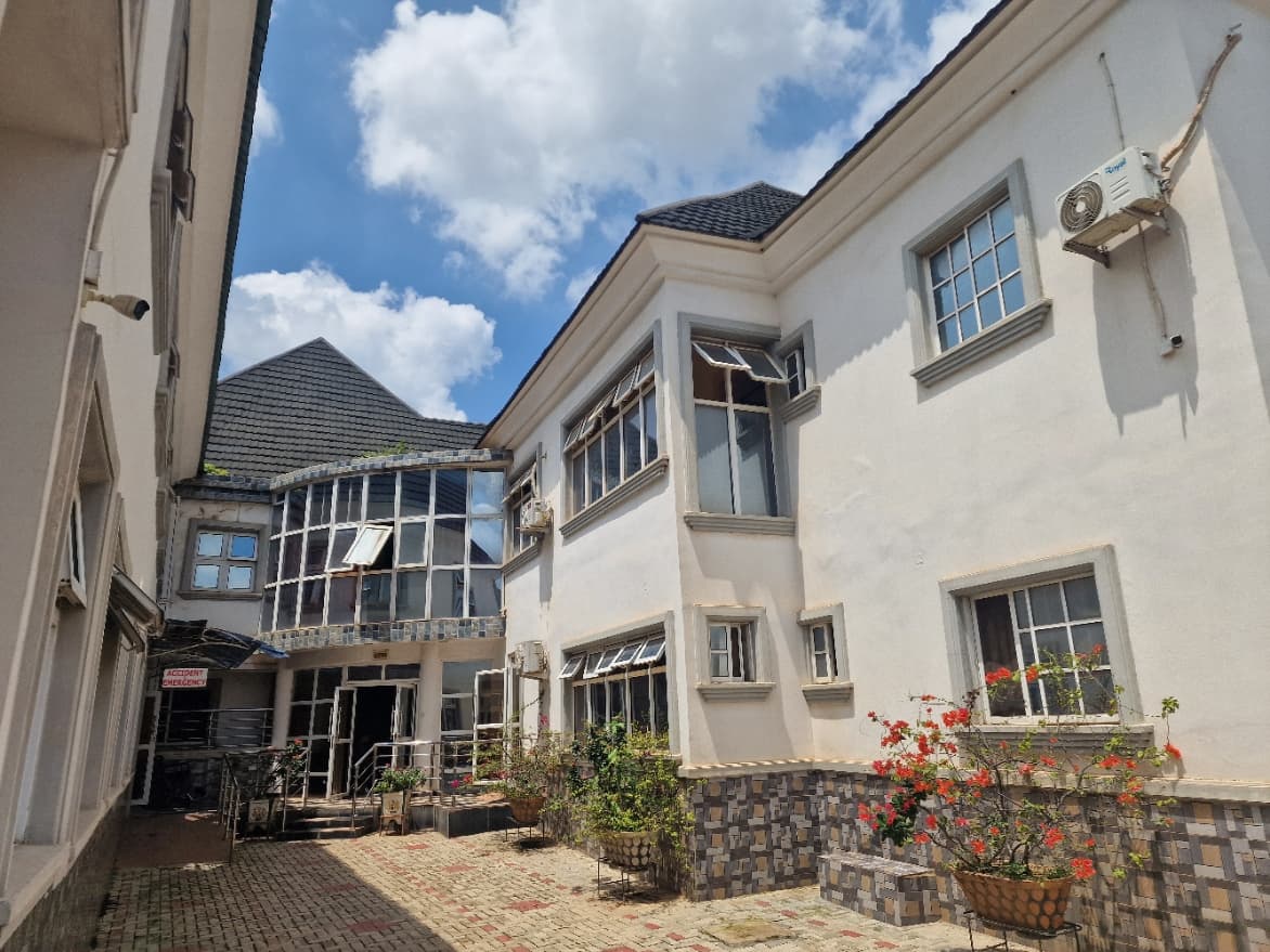 Berith Specialist Hospital, Kubwa — courtyard and Accident & Emergency entrance